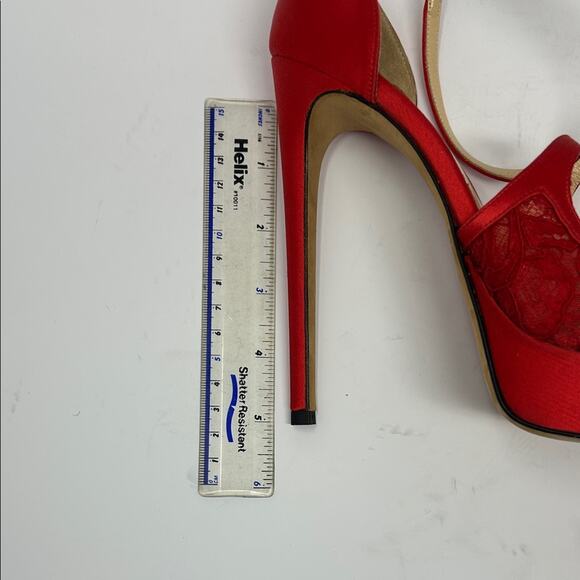 Marchesa Red Lace Satin Party Peep Toe Heels Pumps Size 38.5 0059 - Picture 7 of 10